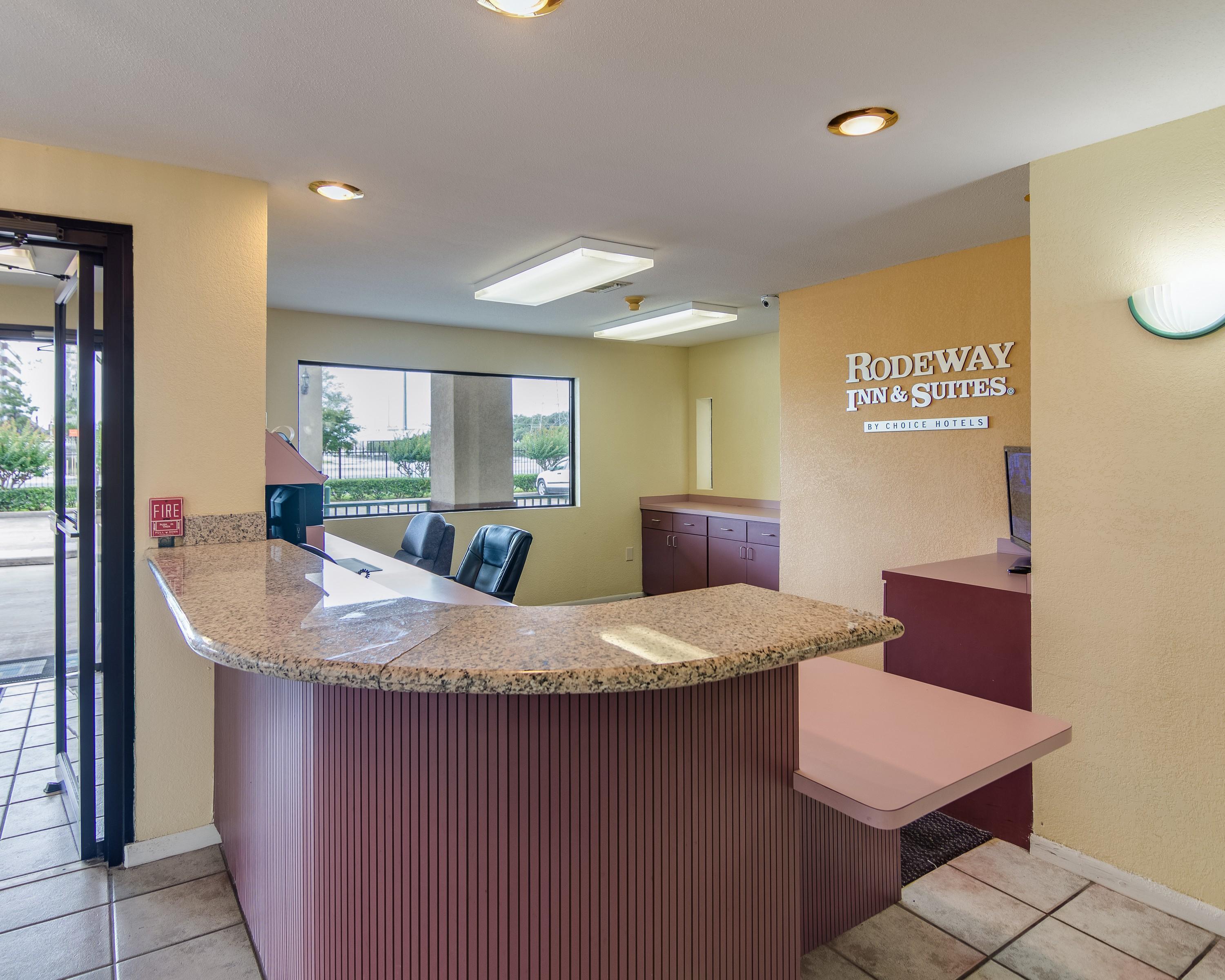 Rodeway Inn & Suites Hwy 290 Nw Houston Exterior photo