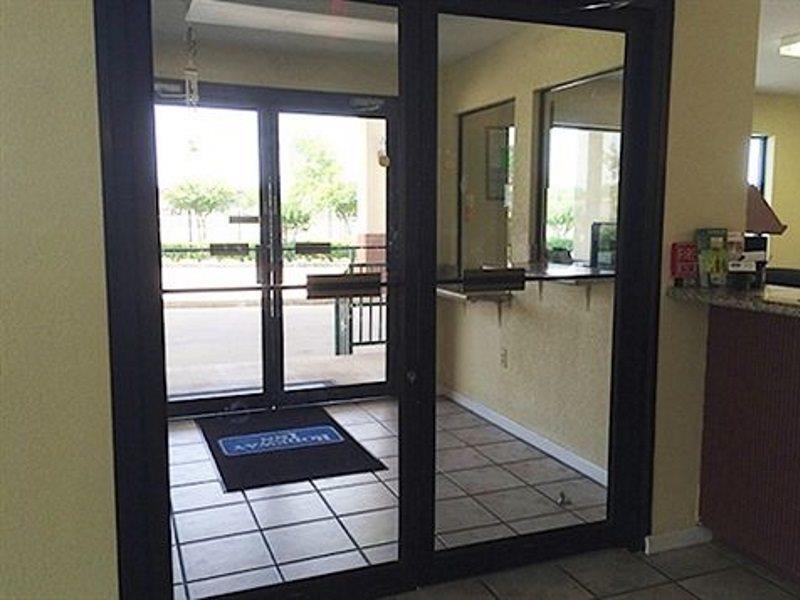 Rodeway Inn & Suites Hwy 290 Nw Houston Exterior photo